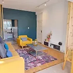 Secure And Modern 2Bed Ground Floor Apartment In Cape Towns Charming Rondebosch