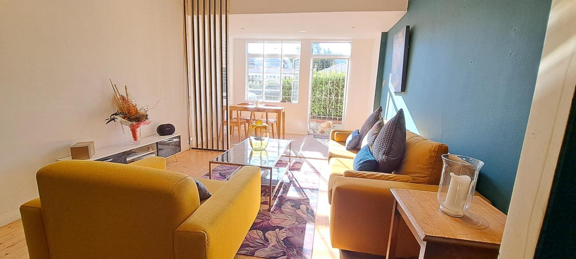 Secure And Modern 2bed Ground Floor In Cape Towns Charming Rondebosch Apartment *